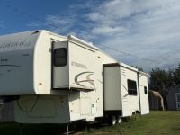 1000029611 5 ld camper